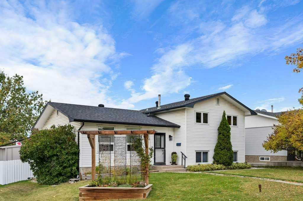 263 Rundleridge Drive NE, Calgary, AB, T1Y 2K5