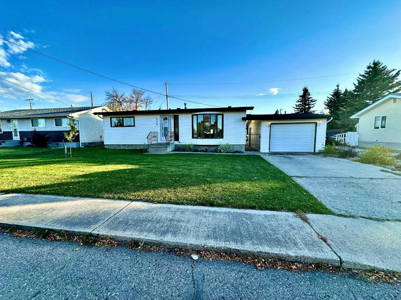 460 16 Street, Fort Macleod, AB, T0L 0Z0