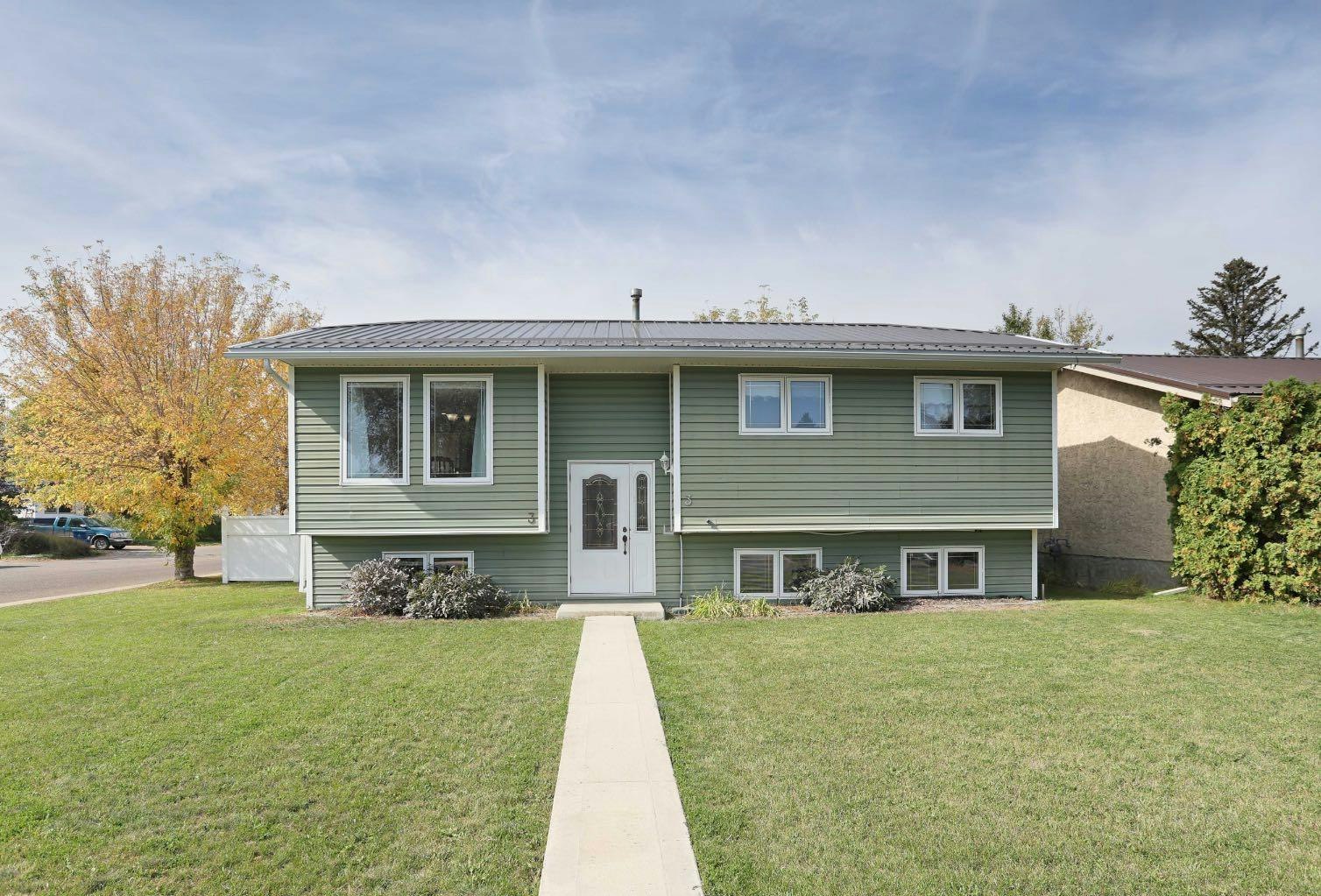 3 Ash Street W, Brooks, AB, T1R 0A6