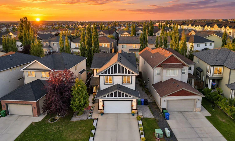 58 Copperleaf Terrace SE