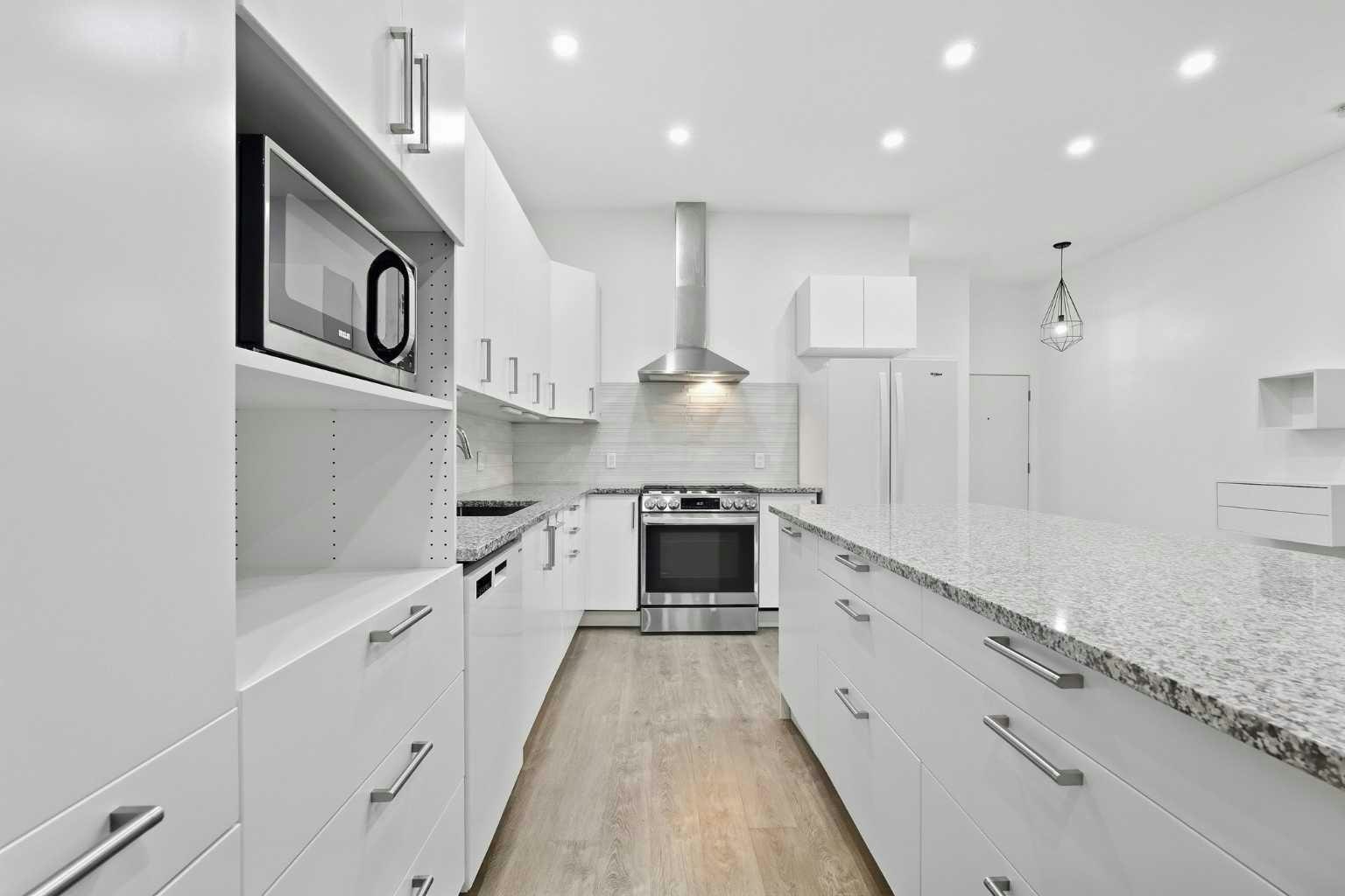 303-1212 13 Street SE - 5