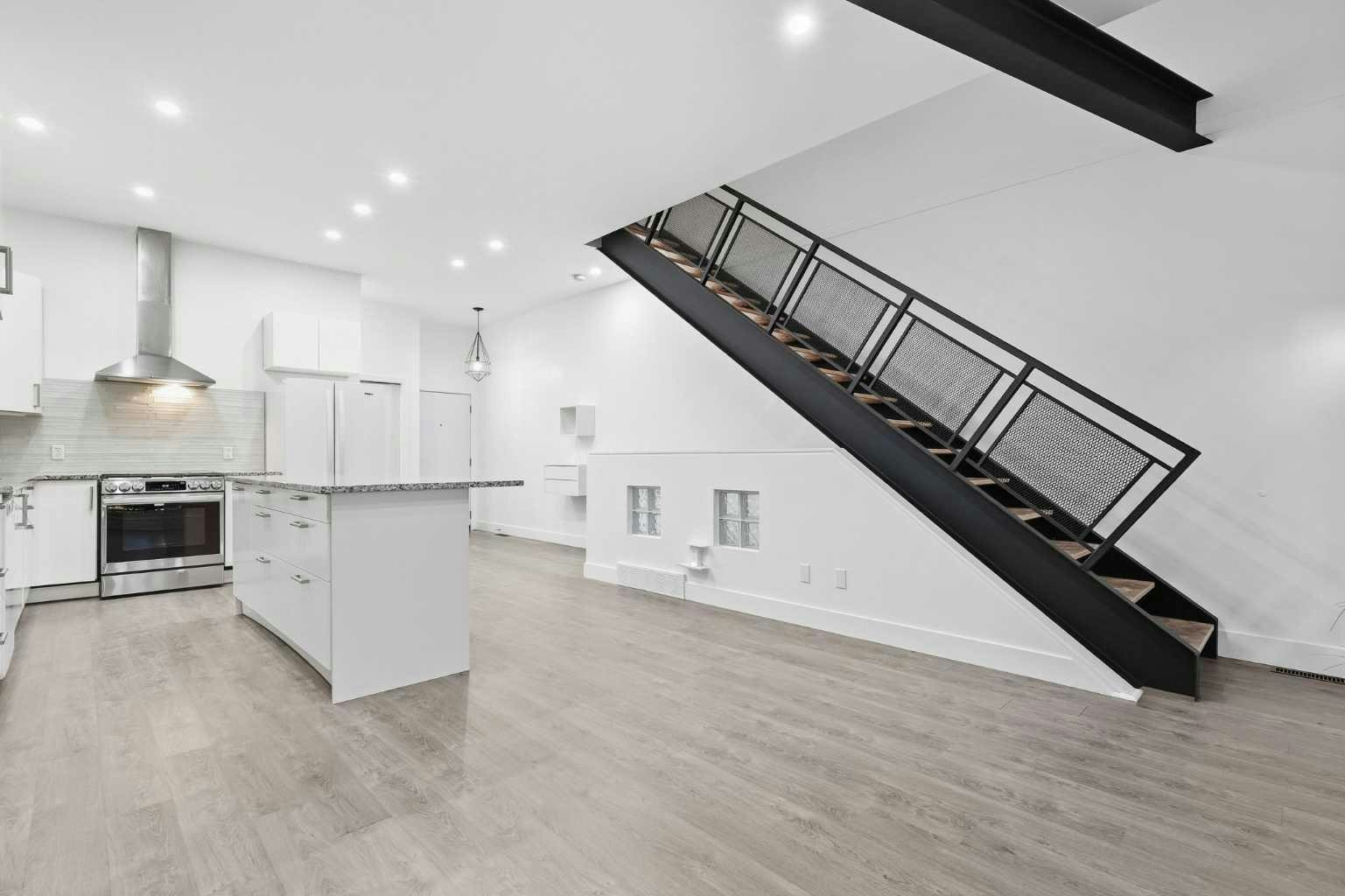 303-1212 13 Street SE - 4