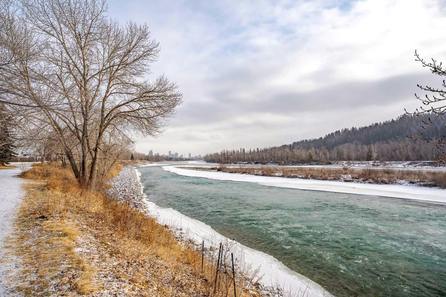 7-3402 Parkdale Boulevard NW, Calgary, AB, T2N 3T4
