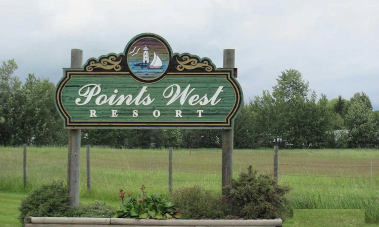 3 Points West Resort
