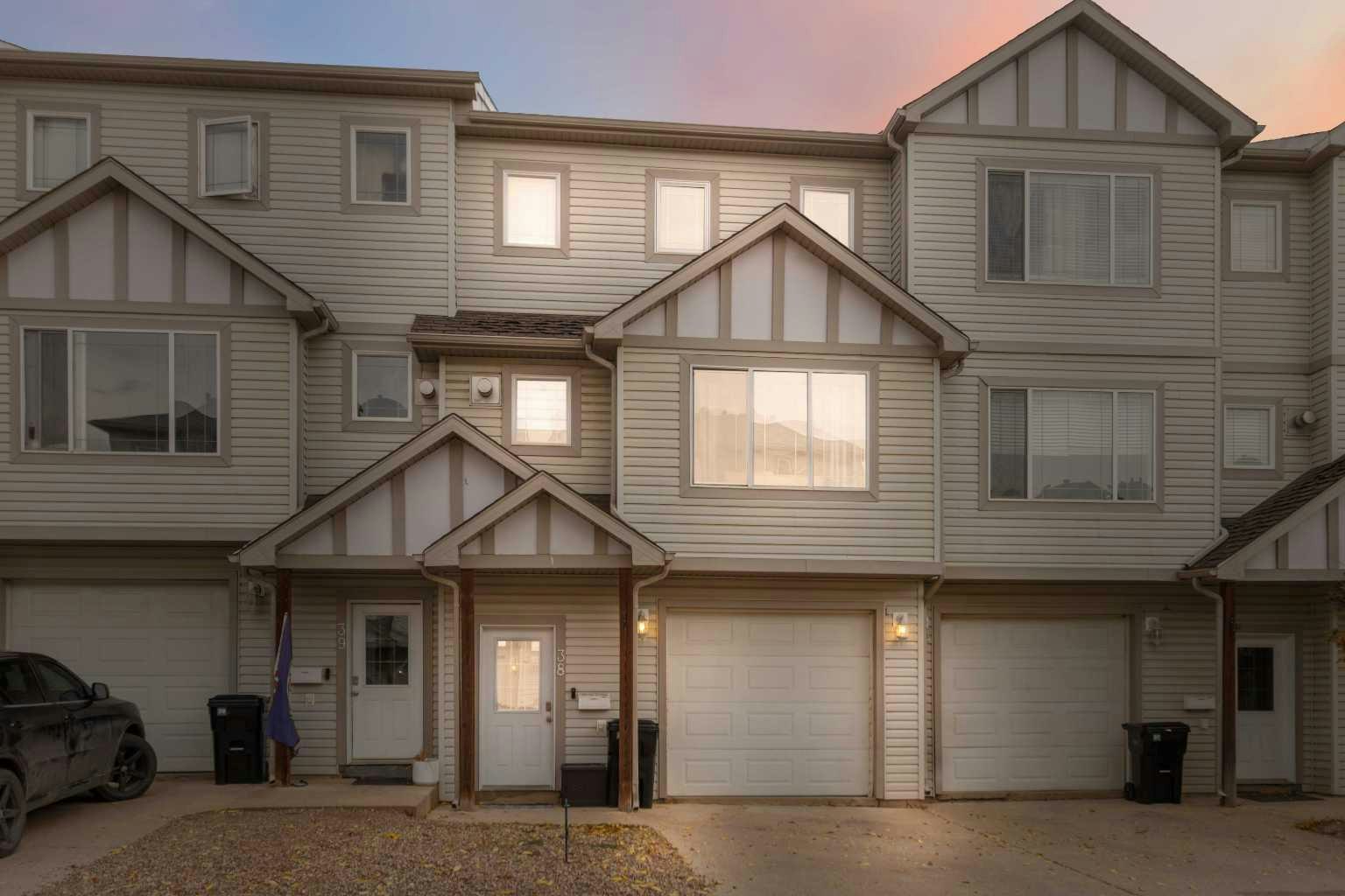 38-240 Laffont Way, Fort Mcmurray, AB, T9K 2W2