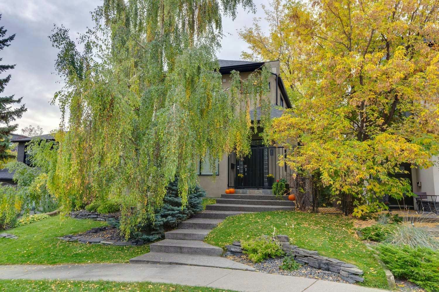 1917 27 Avenue SW, Calgary, AB, T2T 1H4
