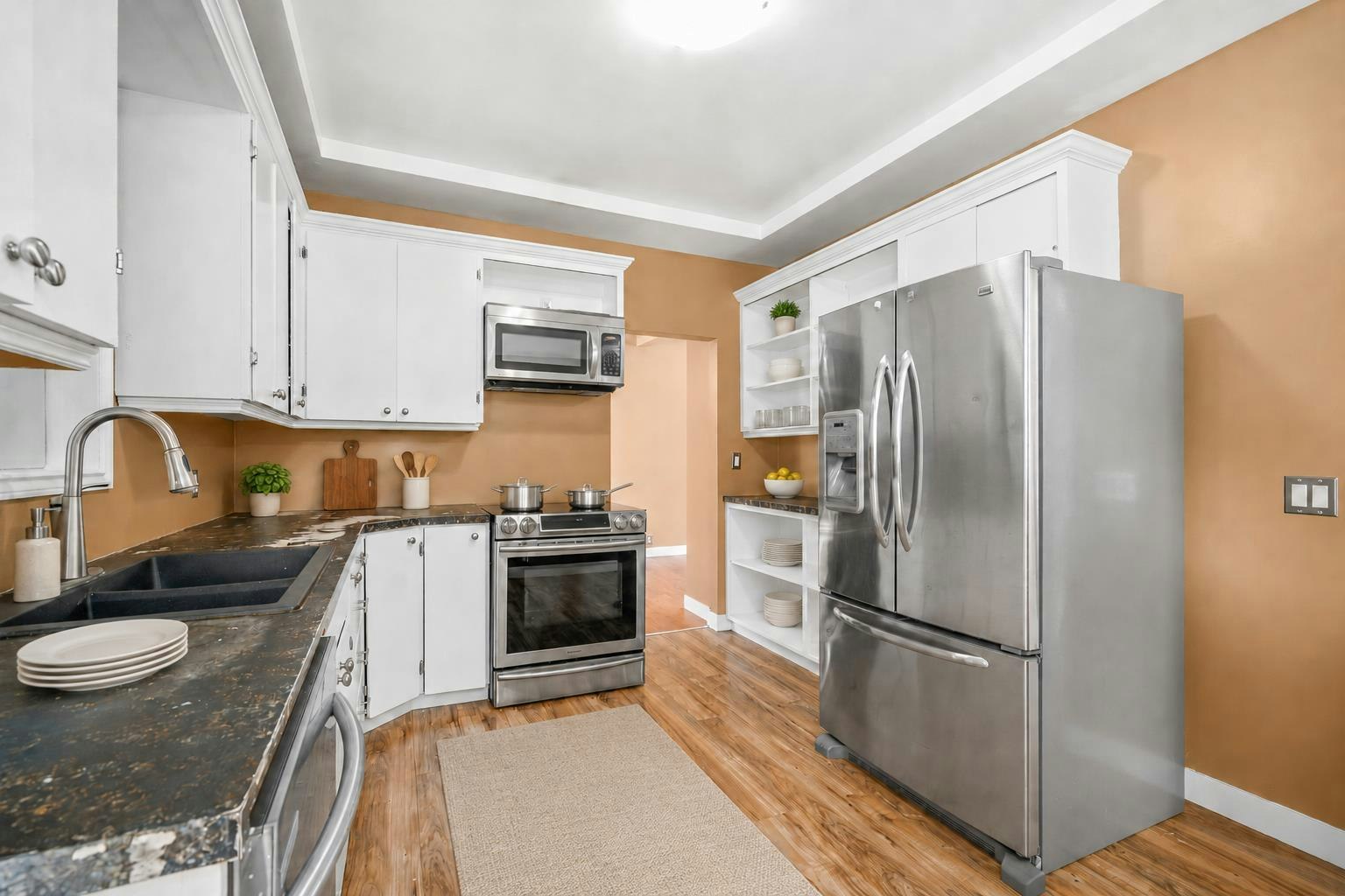 227 4 Street SW, Medicine Hat, AB, T1A 4E4