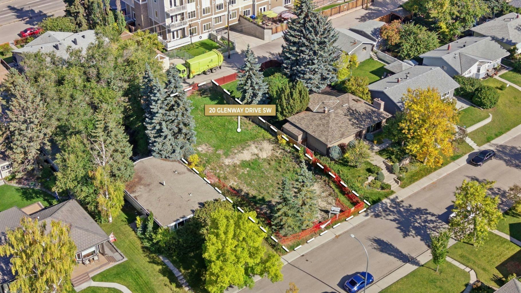 20 Glenway Drive SW, Calgary, AB, T3E 4T8