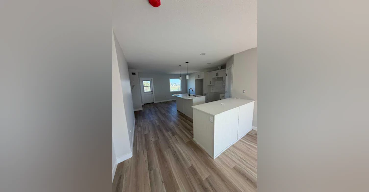 103-475 3 A Street, Picture Butte, AB, T0L 1V0 - 4