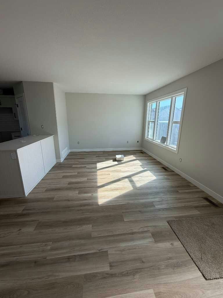 103-475 3 A Street, Picture Butte, AB, T0L 1V0 - 3