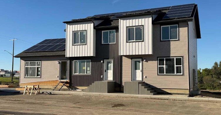 103-475 3 A Street, Picture Butte, AB, T0L 1V0