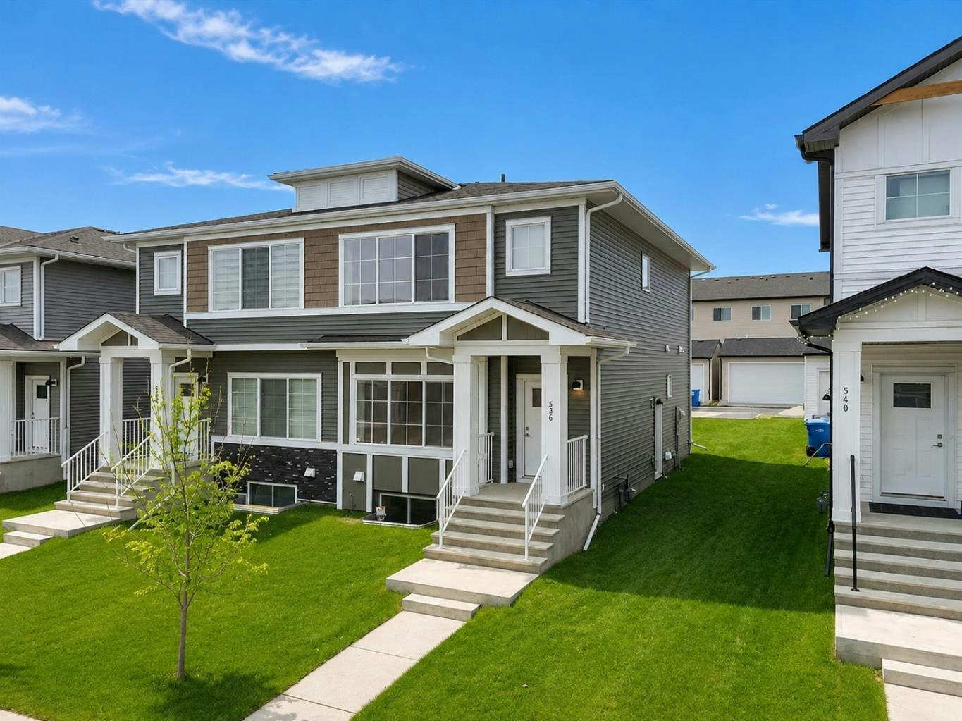 536 Chelsea Gardens, Chestermere, AB, T1X 2V5