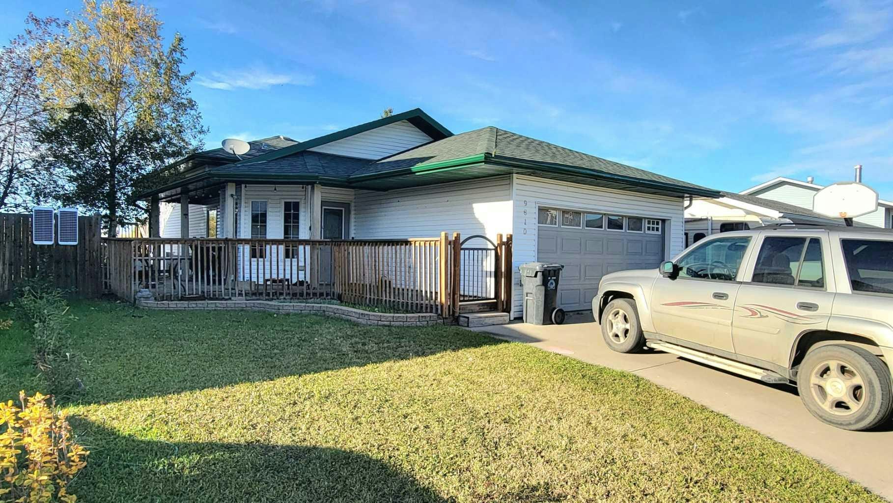 9810 102 Avenue, Sexsmith, AB, T0H 3C0