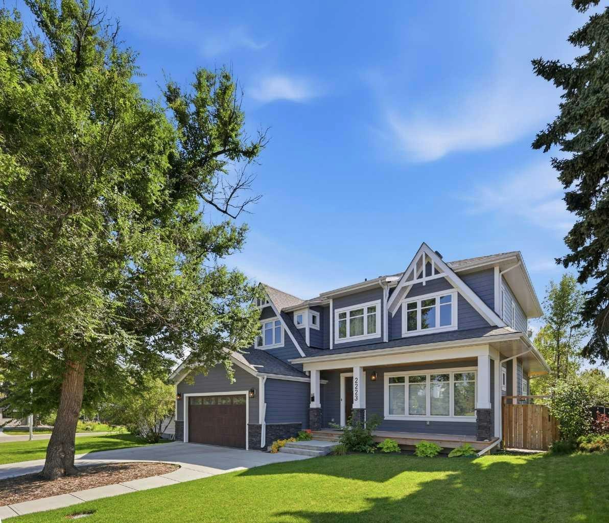 2223 Glenwood Drive SW