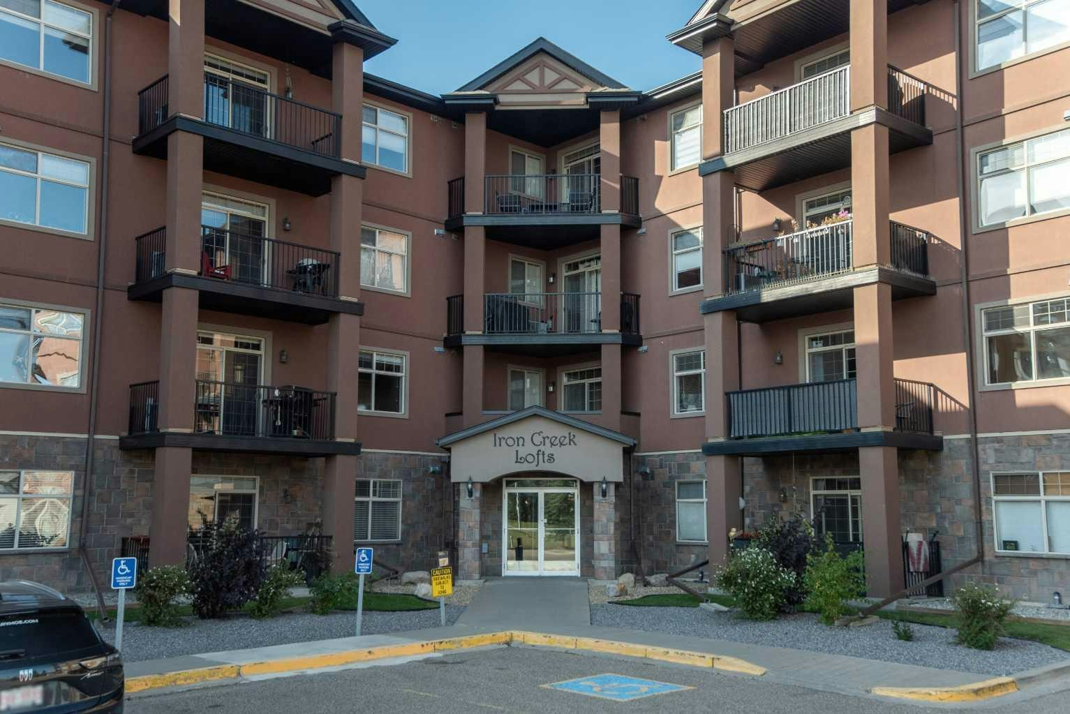 402-69 Ironstone Drive, Red Deer, AB, T4R 0J8