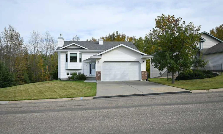 4016 Hees Drive
