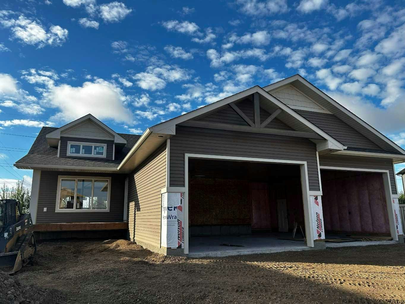 11945 53 Avenue, County of Grande Prairie, AB, T8W 0N2