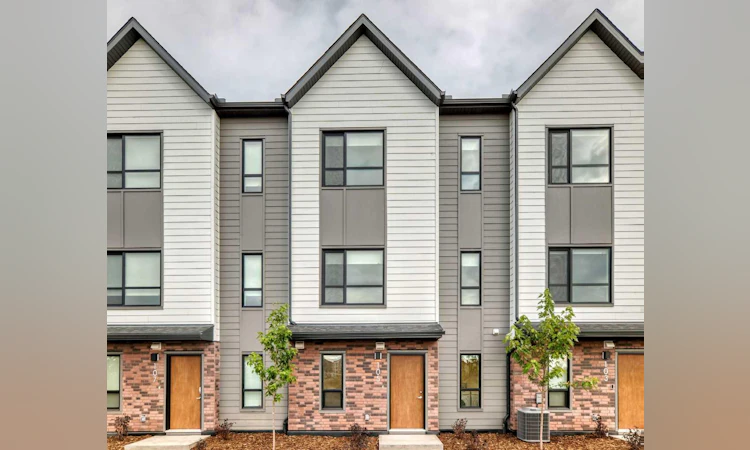 105-20295 Seton Way SE
