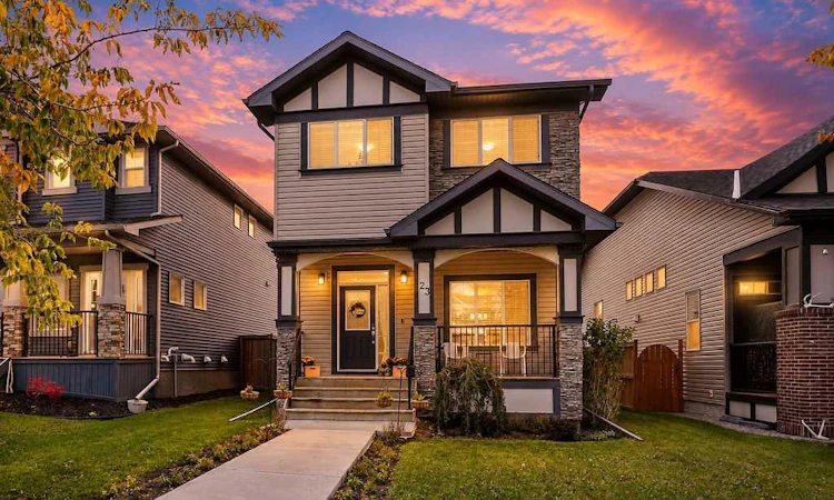 23 Drake Landing Boulevard
