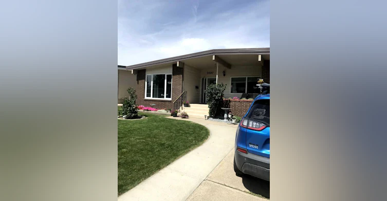 2607 11 Avenue Avenue N, Lethbridge, AB, T1H 1N5