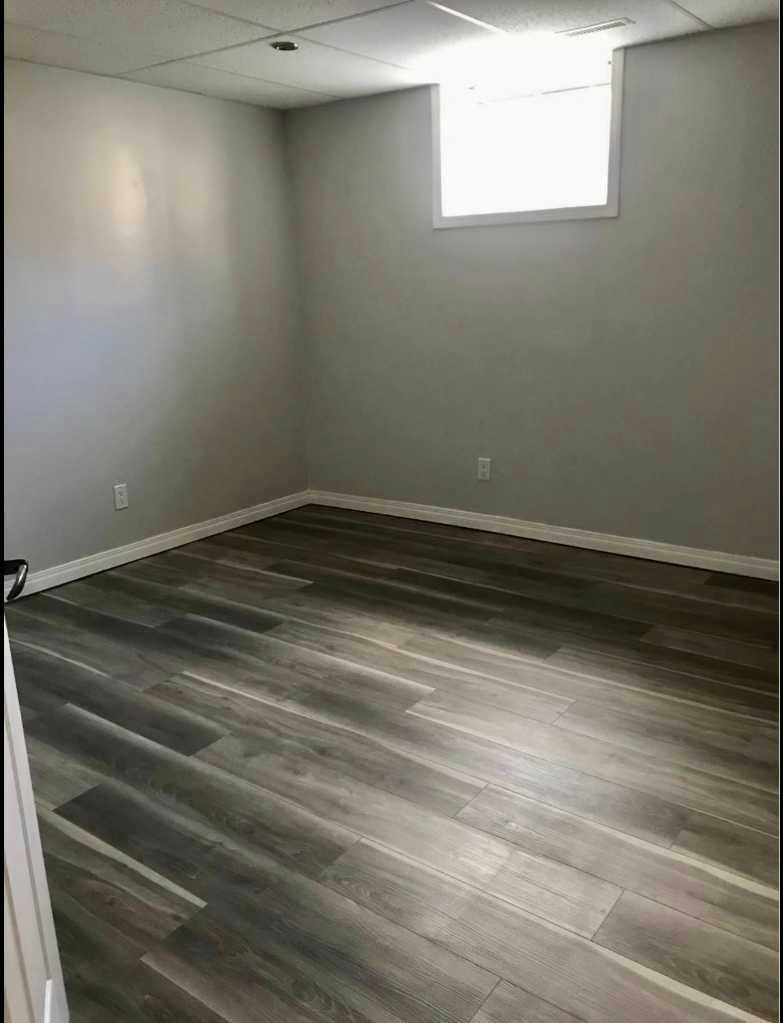 2607 11 Avenue Avenue N, Lethbridge, AB, T1H 1N5 - 5