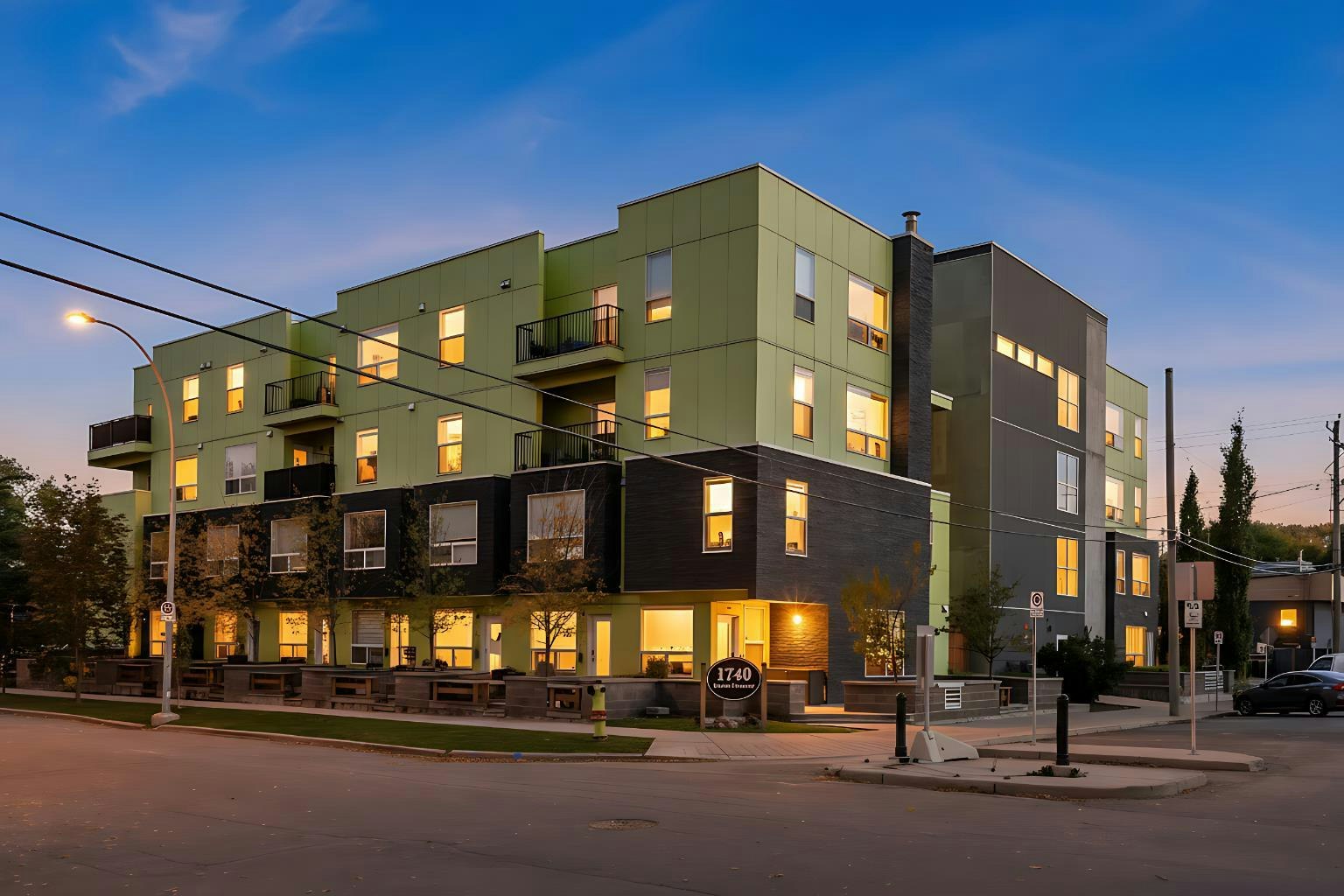 112-1740 9 Street NW, Calgary, AB, T2M 4Z5
