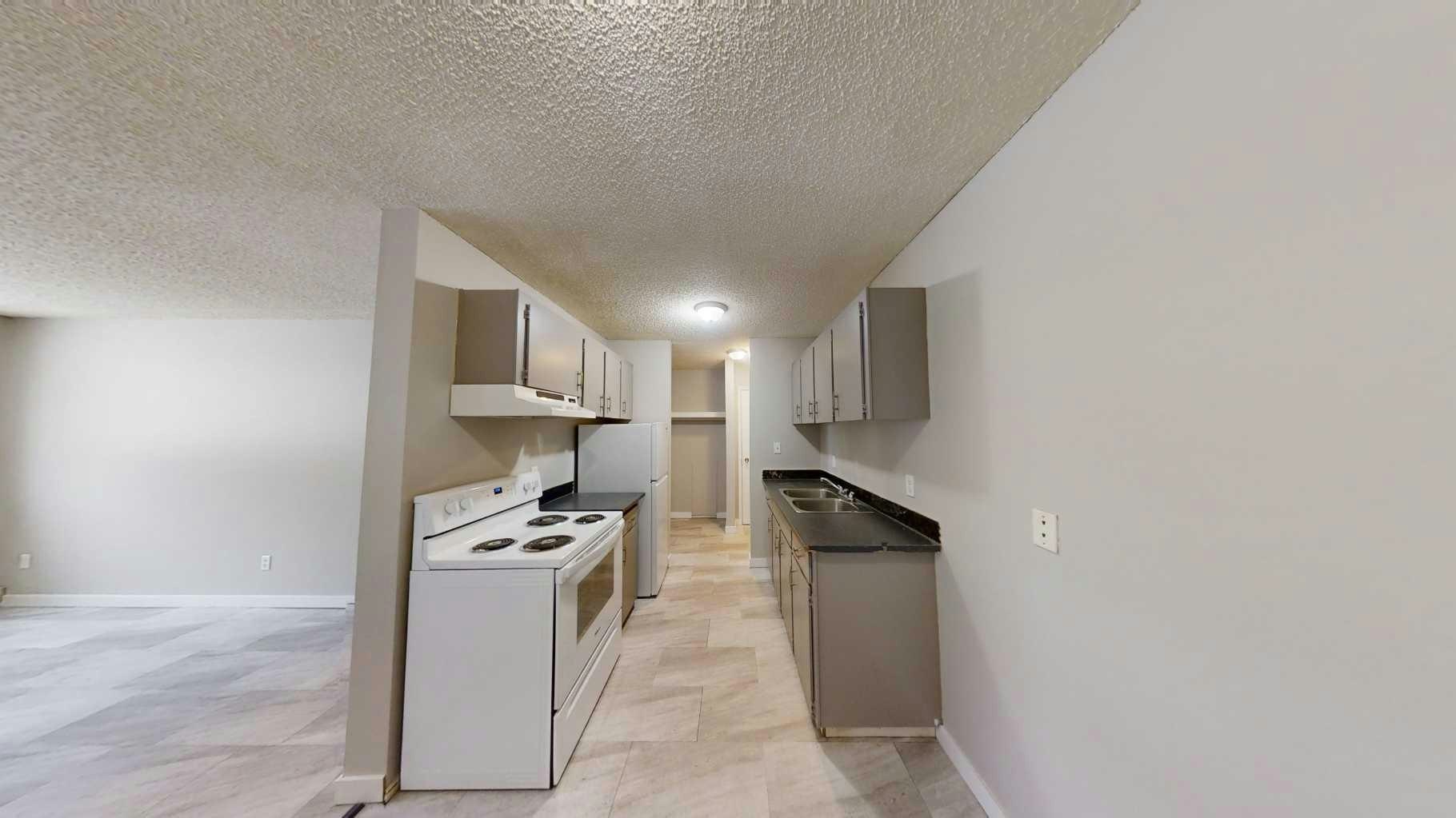 102-9515 100 Avenue, Grande Prairie, AB, T8V 0S8 3