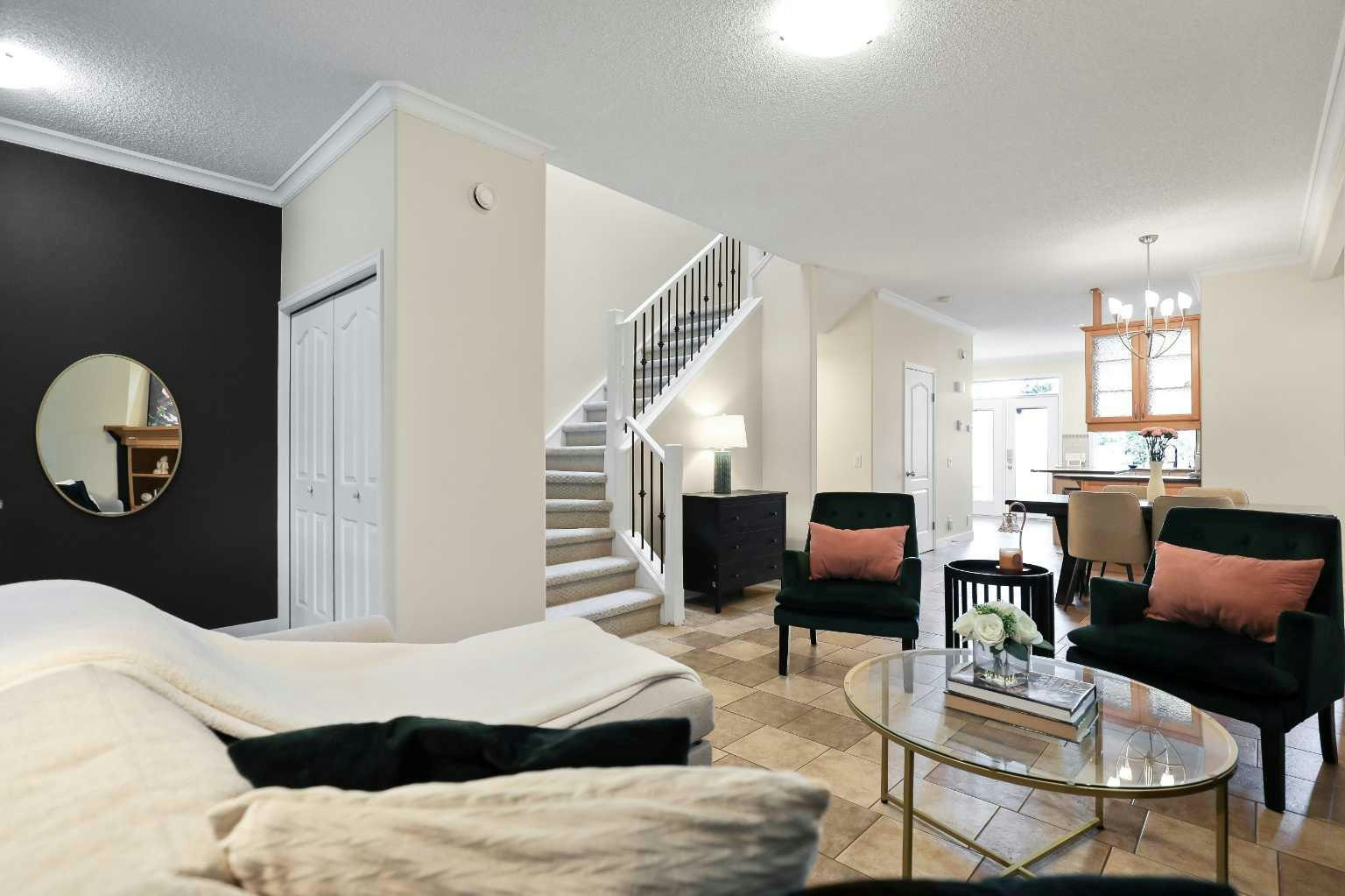 2705 11 Avenue SE, Calgary, AB, T2A 0E5