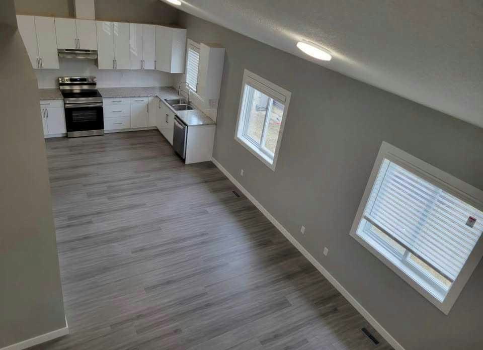 C-9408 103 Avenue, Grande Prairie, AB, T8V 1B5 2