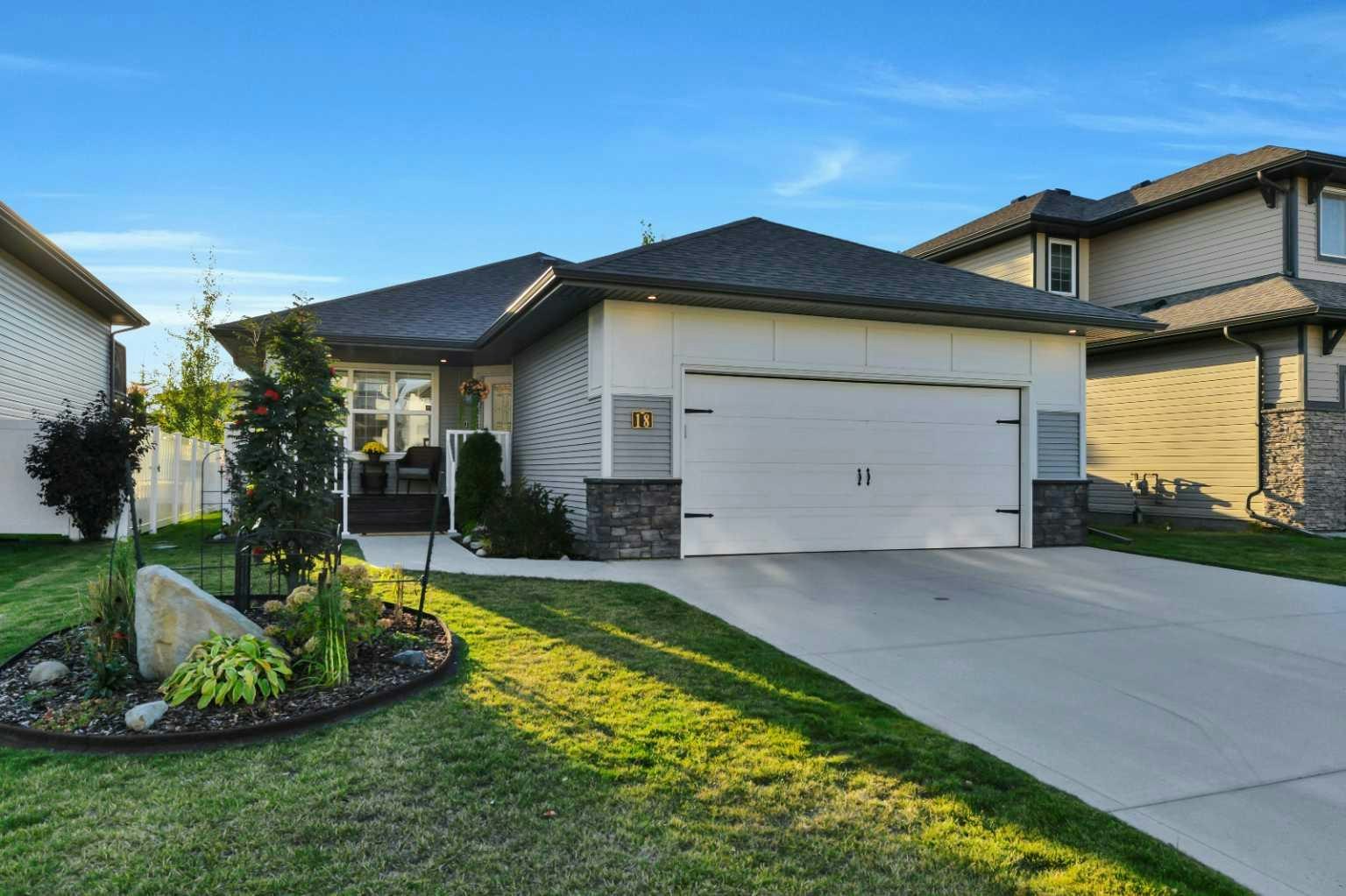 18 Traynor Close, Red Deer, AB, T4P 0W5