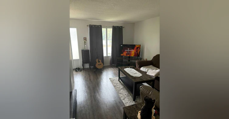 1-1234 9 Avenue N, Lethbridge, AB, T1H 1G7 - 4