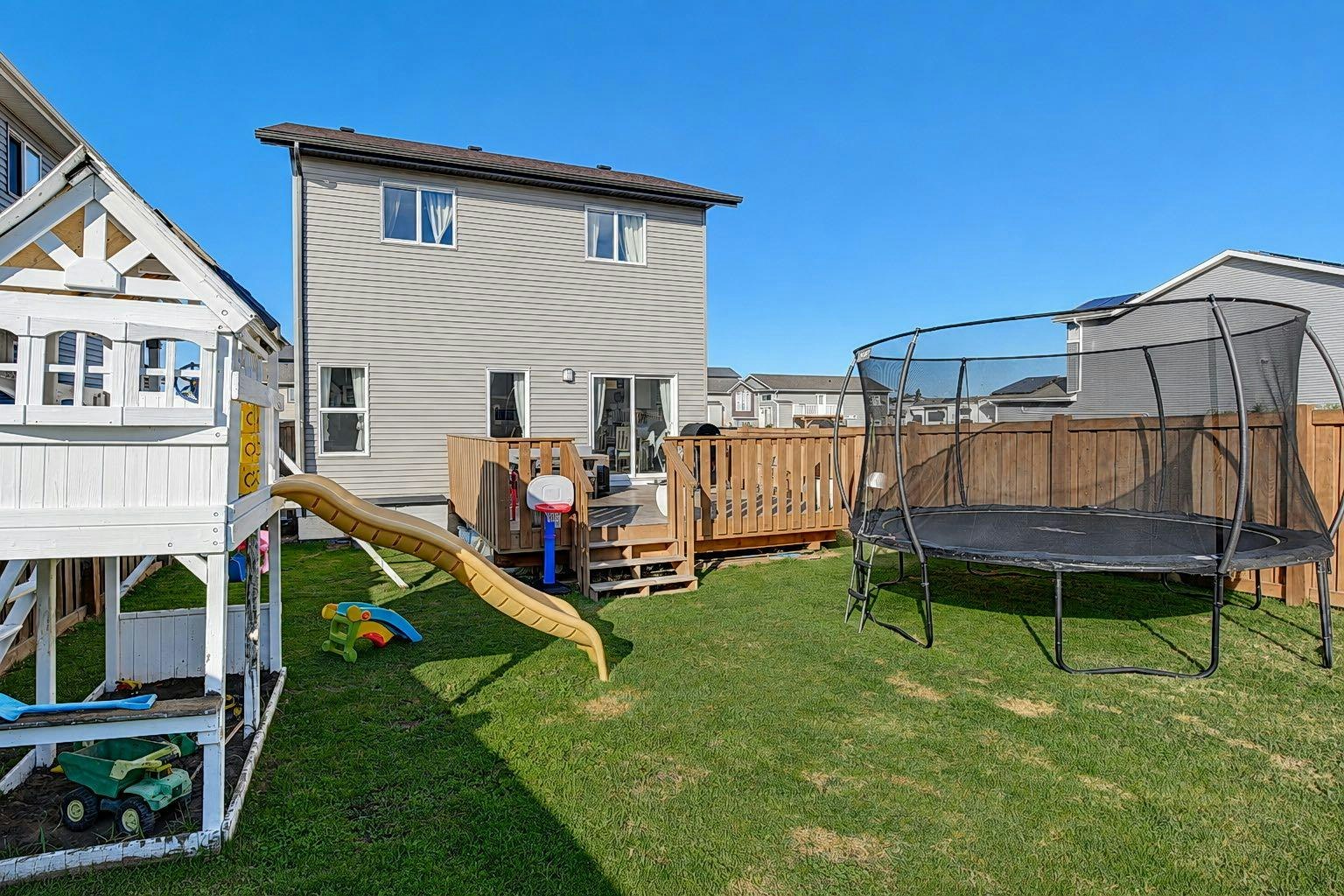 10145 84a Street, Grande Prairie, AB, T8X 0S8 - 28