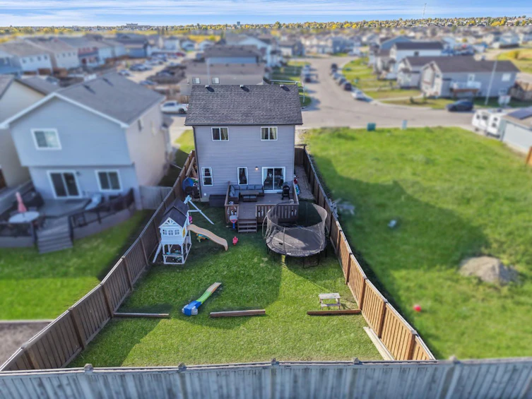 10145 84a Street, Grande Prairie, AB, T8X 0S8 - 31