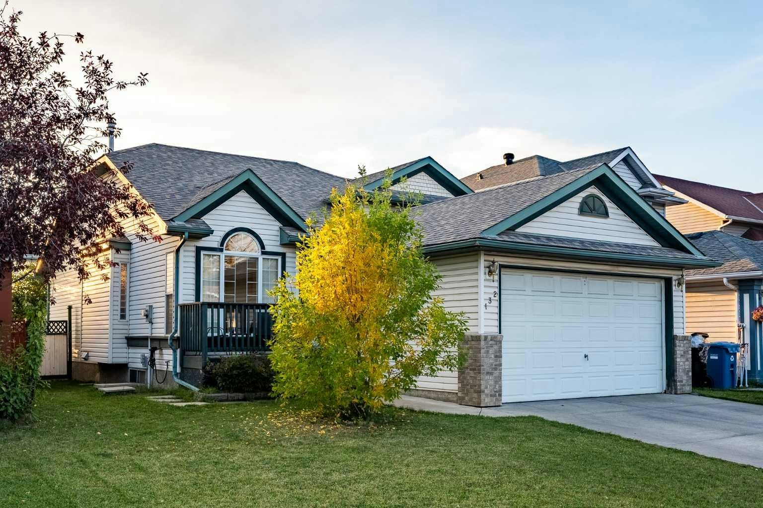 132 San Diego Green NE, Calgary, AB, T1Y 7C5