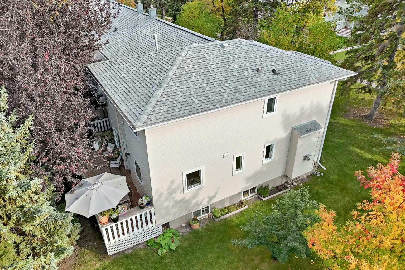 555 Killarney Glen Court SW, Calgary, AB, T3E 7H4