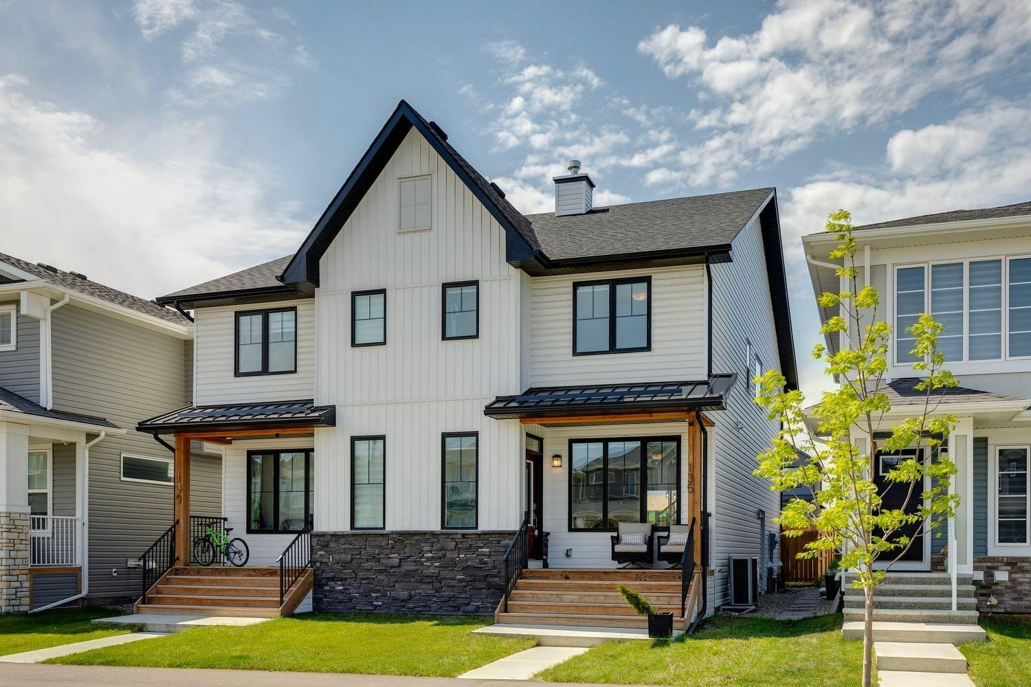 135 Creekstone Drive SW, Calgary, AB, T2X 4Y3