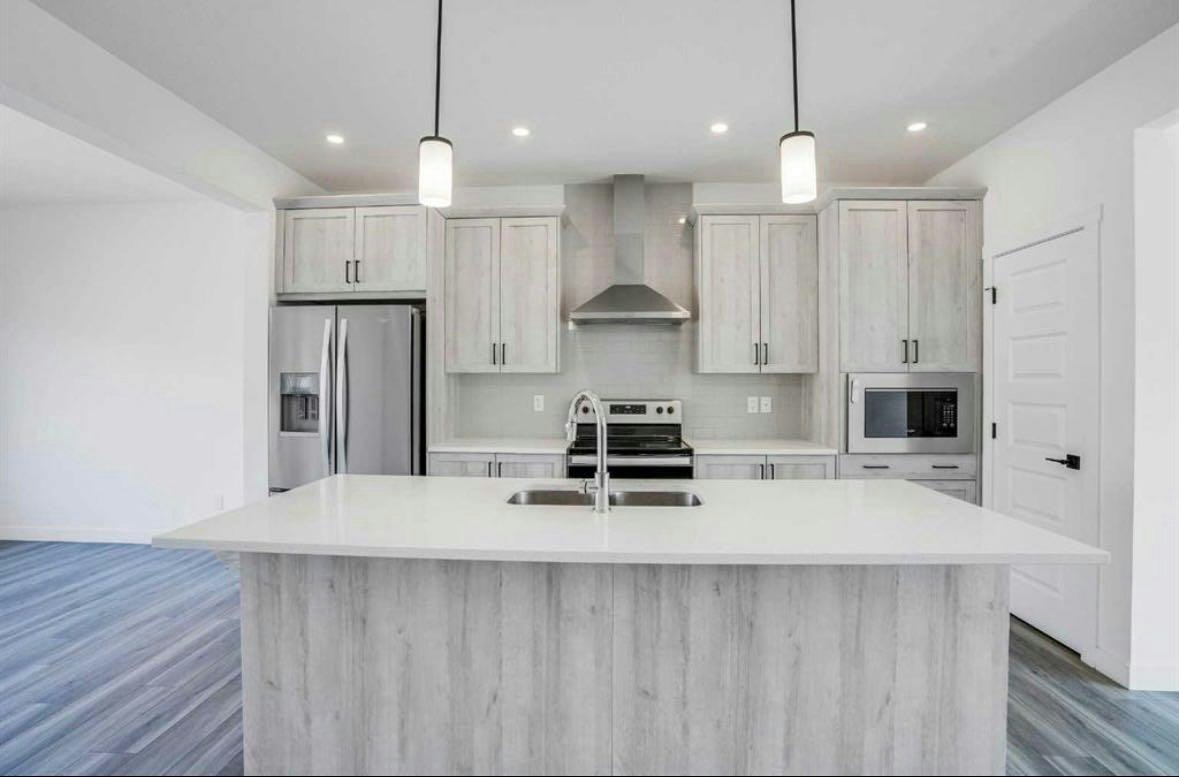 747 Bayview Hill SW, Airdrie, AB, T4B 5M5 4