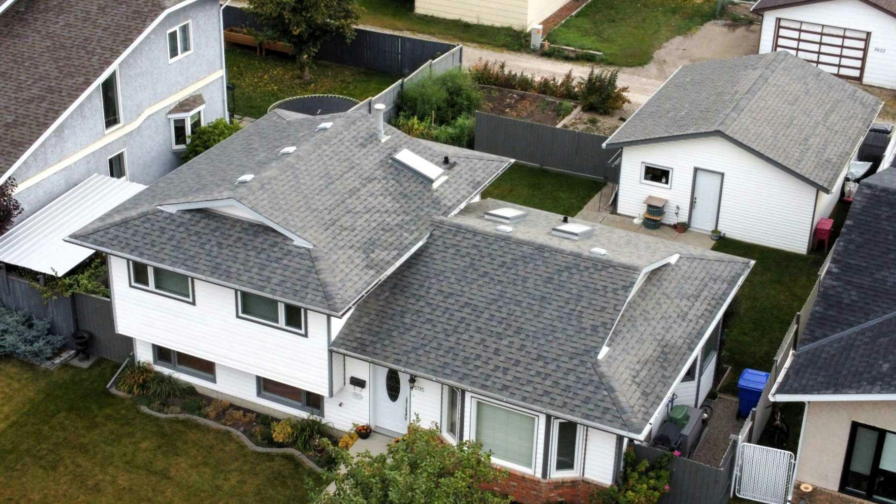 5715 58 Avenue, Olds, AB, T4H 1K4