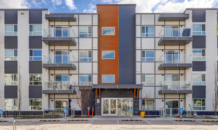 106-360 Harvest Hills Way NE