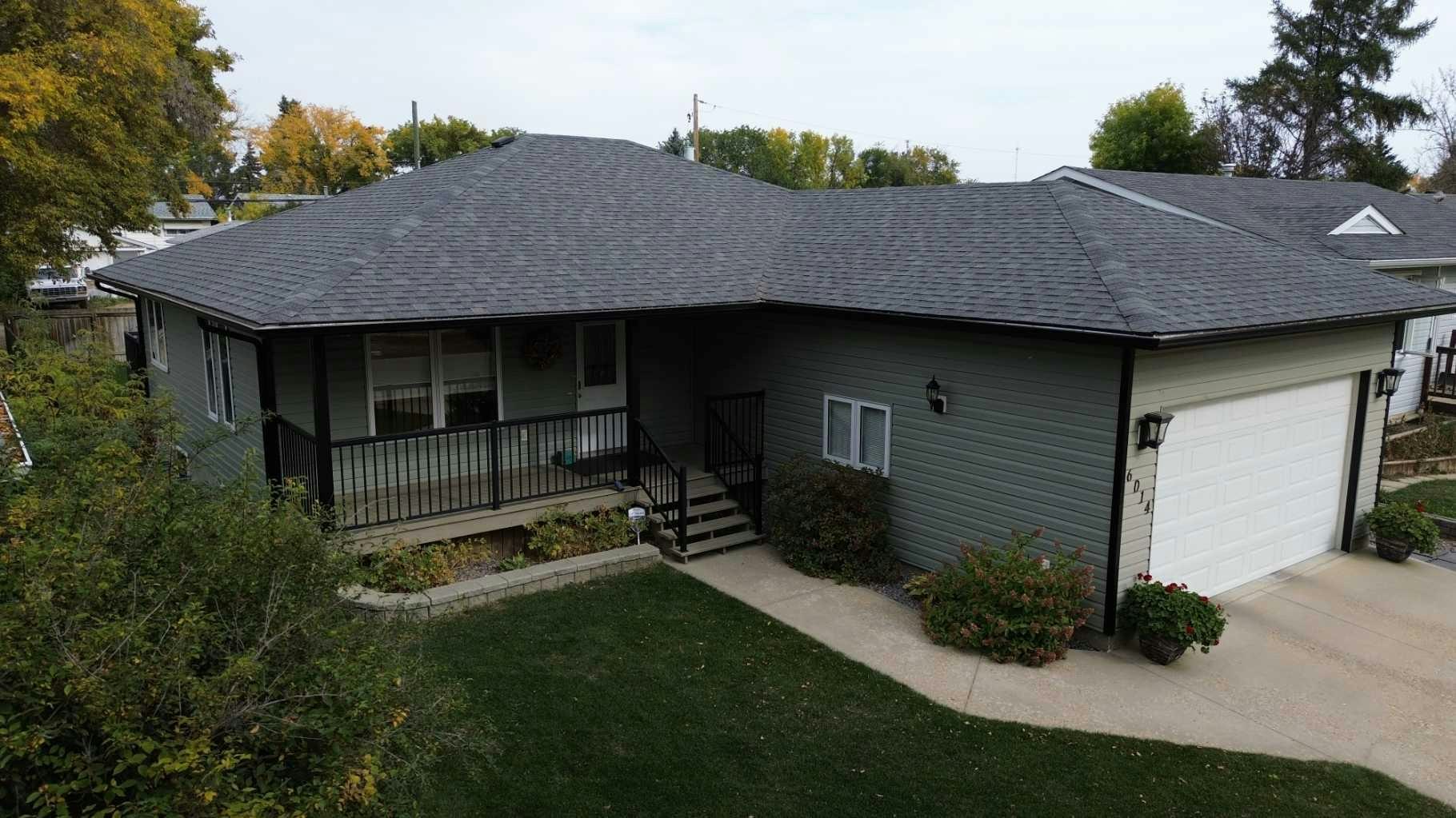 6014 50a Ave, Stettler, AB, T4K 1C5