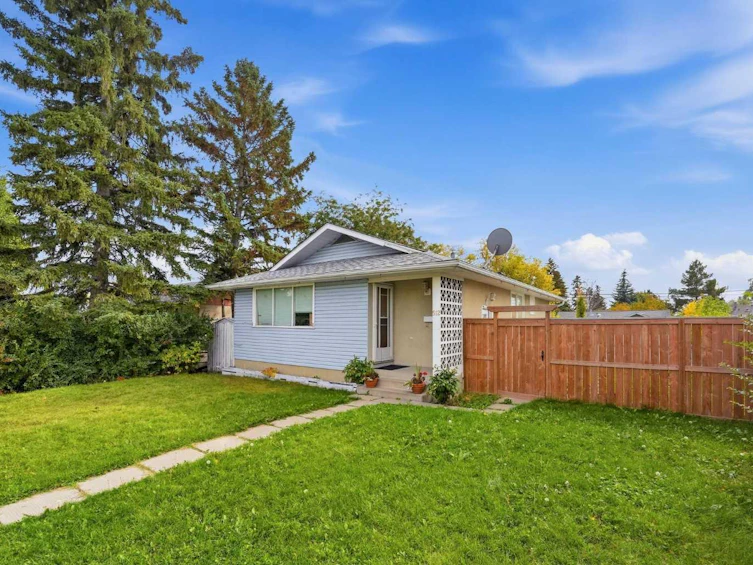 512 Foritana Road SE, Calgary, AB, T2A 2B6