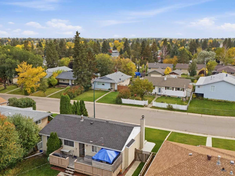 512 Foritana Road SE, Calgary, AB, T2A 2B6 - 9