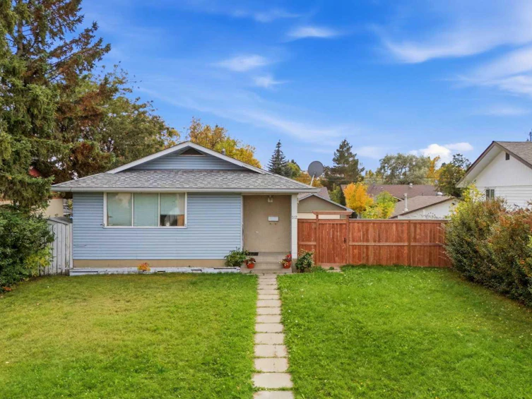512 Foritana Road SE, Calgary, AB, T2A 2B6 - 8