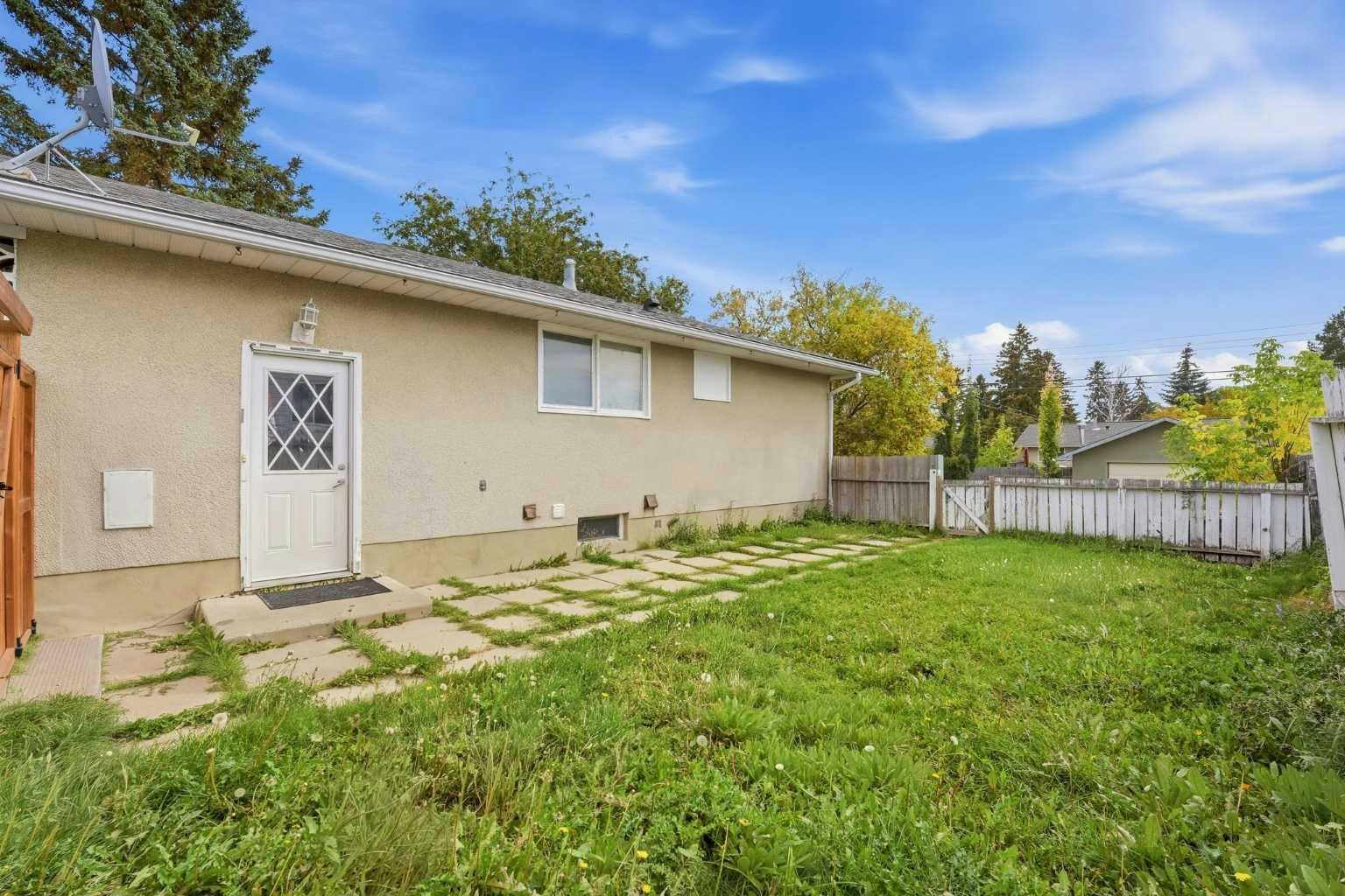 512 Foritana Road SE, Calgary, AB, T2A 2B6 - 4