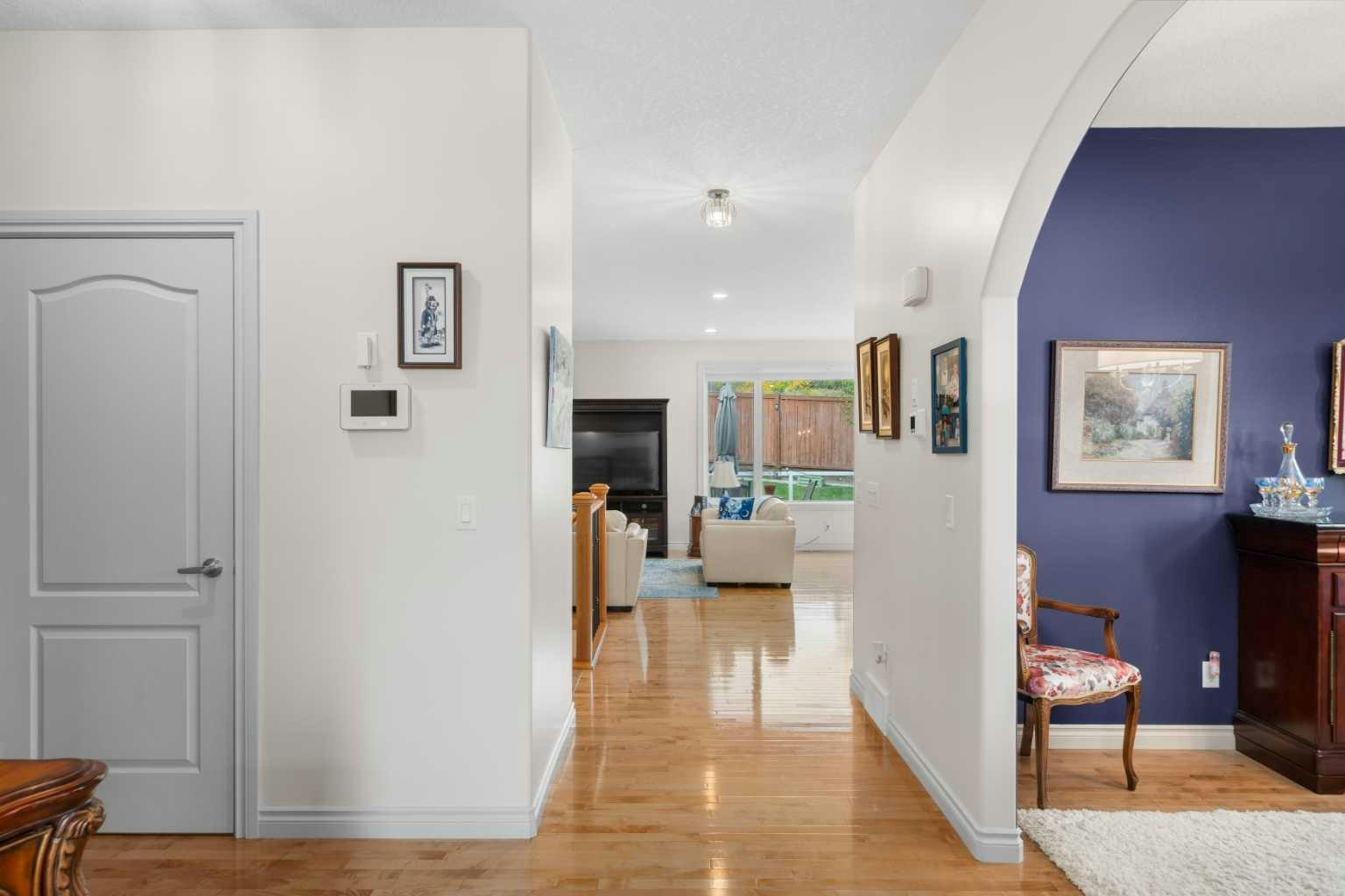 64 Elysian Crescent SW, Calgary, AB, T3H 0E7