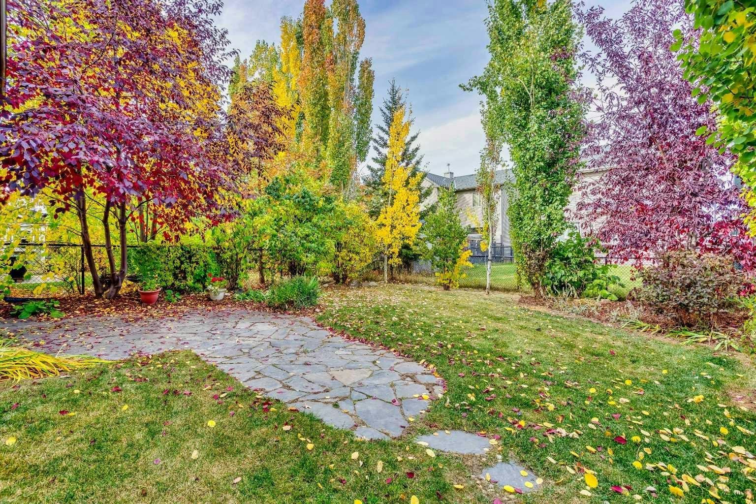 66 Cougarstone Close SW, Calgary, AB, T3H 5J4 - 30
