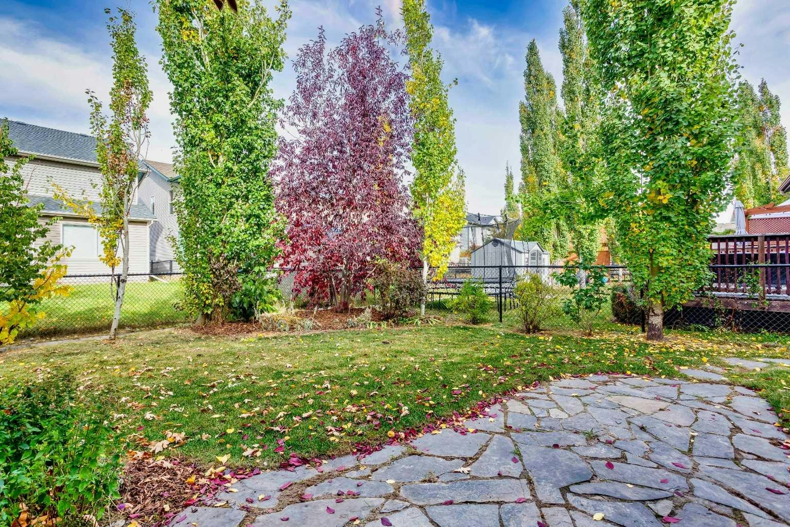66 Cougarstone Close SW, Calgary, AB, T3H 5J4 - 33