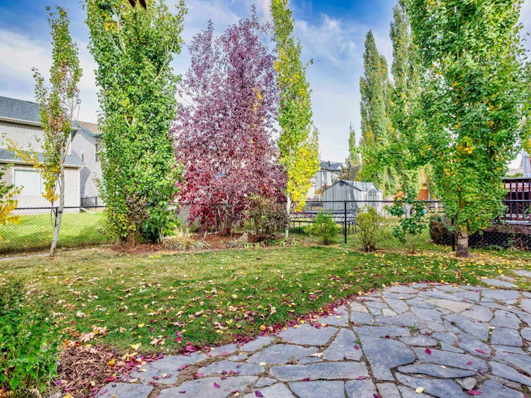 66 Cougarstone Close SW, Calgary, AB, T3H 5J4 - 33