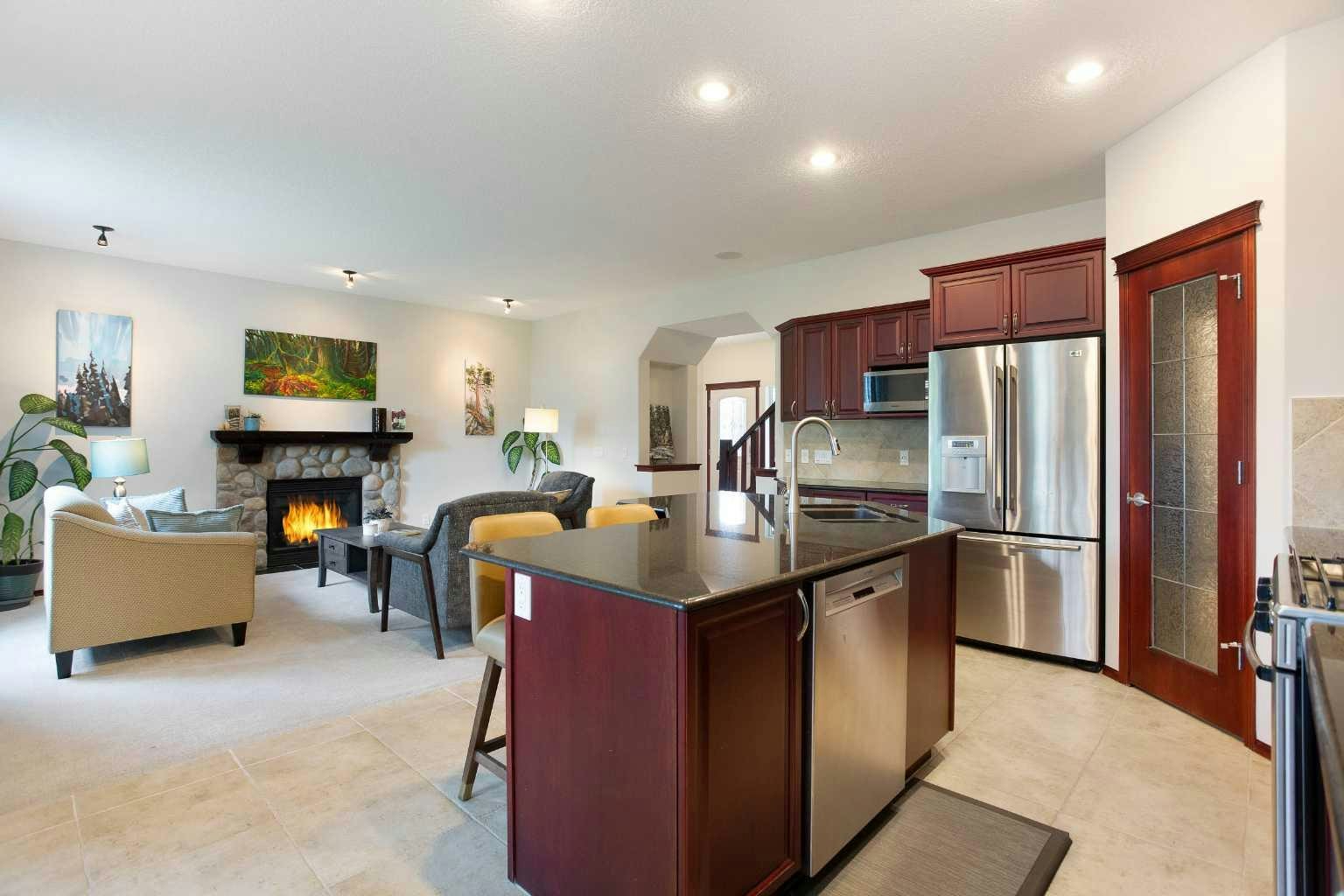 66 Cougarstone Close SW, Calgary, AB, T3H 5J4 - 9