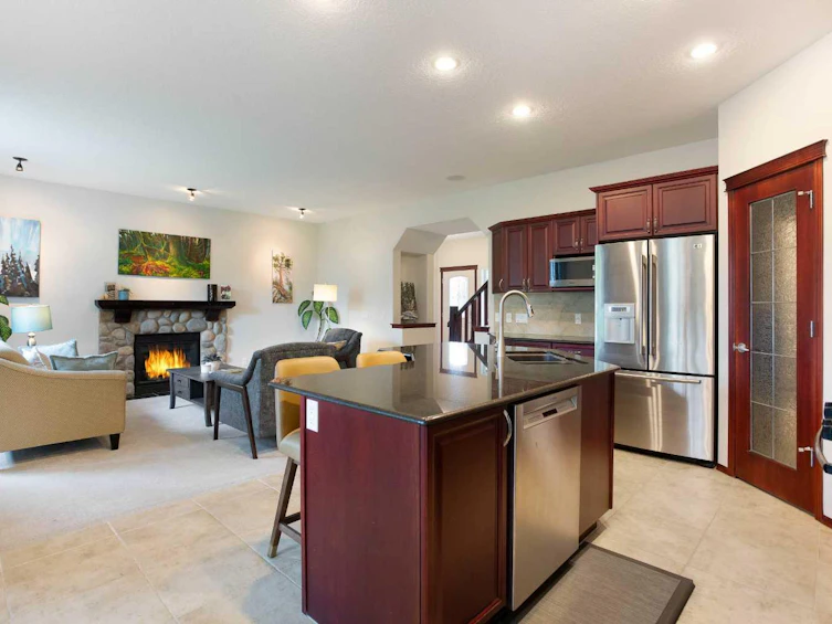 66 Cougarstone Close SW, Calgary, AB, T3H 5J4 - 9